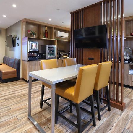Towneplace Suites Tucson Casas Adobes Extérieur photo